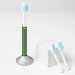 Nada - Kids Toothbrush with 3 Replacement Heads NEW!