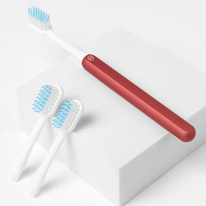 Nada - Kids Toothbrush with 3 Replacement Heads NEW!