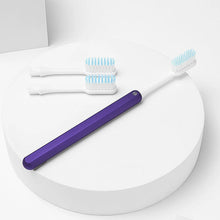 Nada - Adult Toothbrush with 3 Replacement Heads NEW!